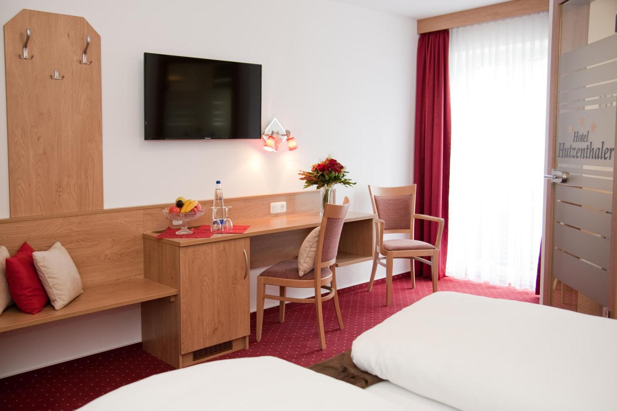Hotel Hutzenthaler Bruckberg Bilik gambar